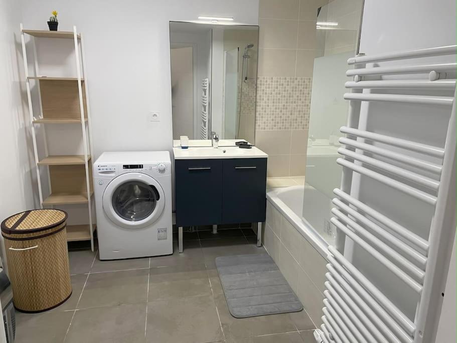 L'Appartement Bleu-T2-Annemasse Luaran gambar